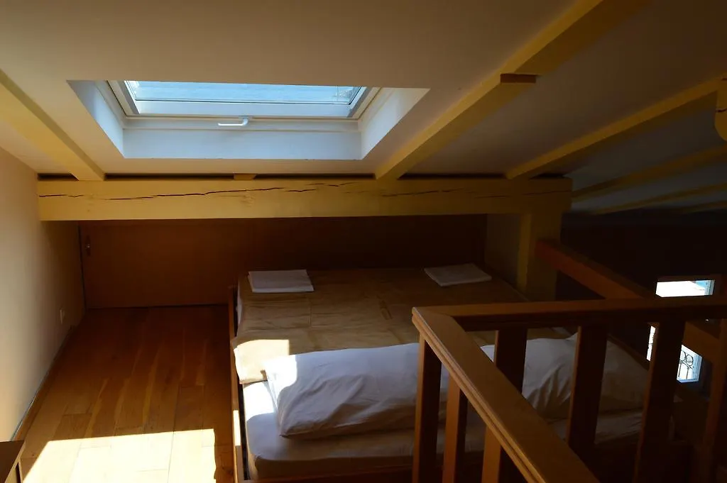 Apartments Zlatko Delic Ika